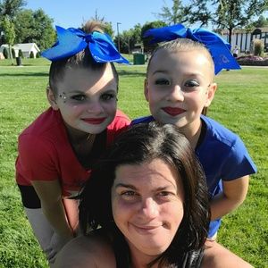 Meet your Posher, Candy